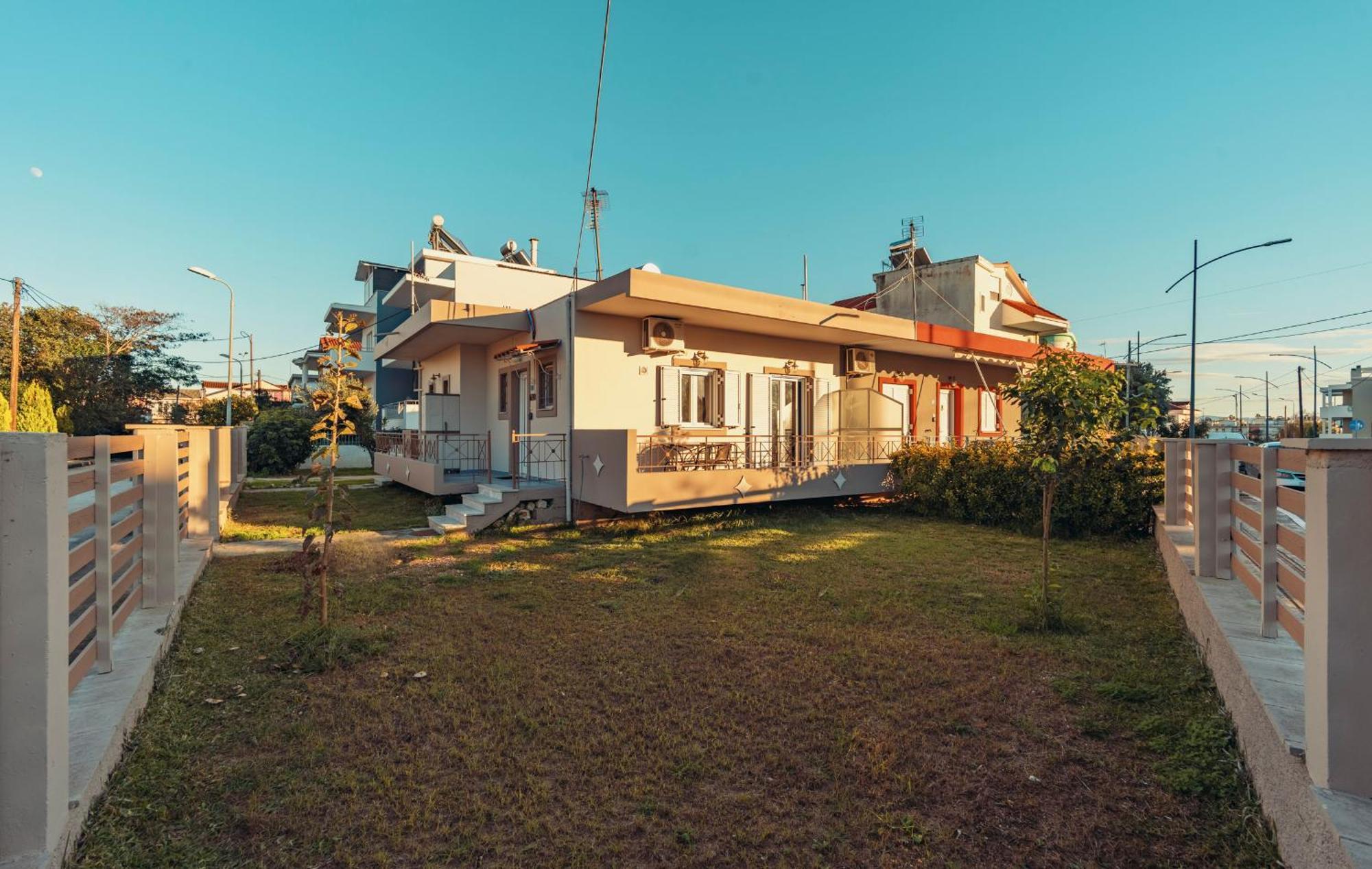 Cherry House Preveza Exteriör bild